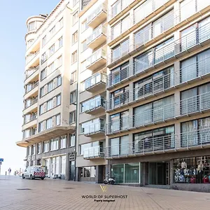 Sea Side Next To The Centre , Oostende België