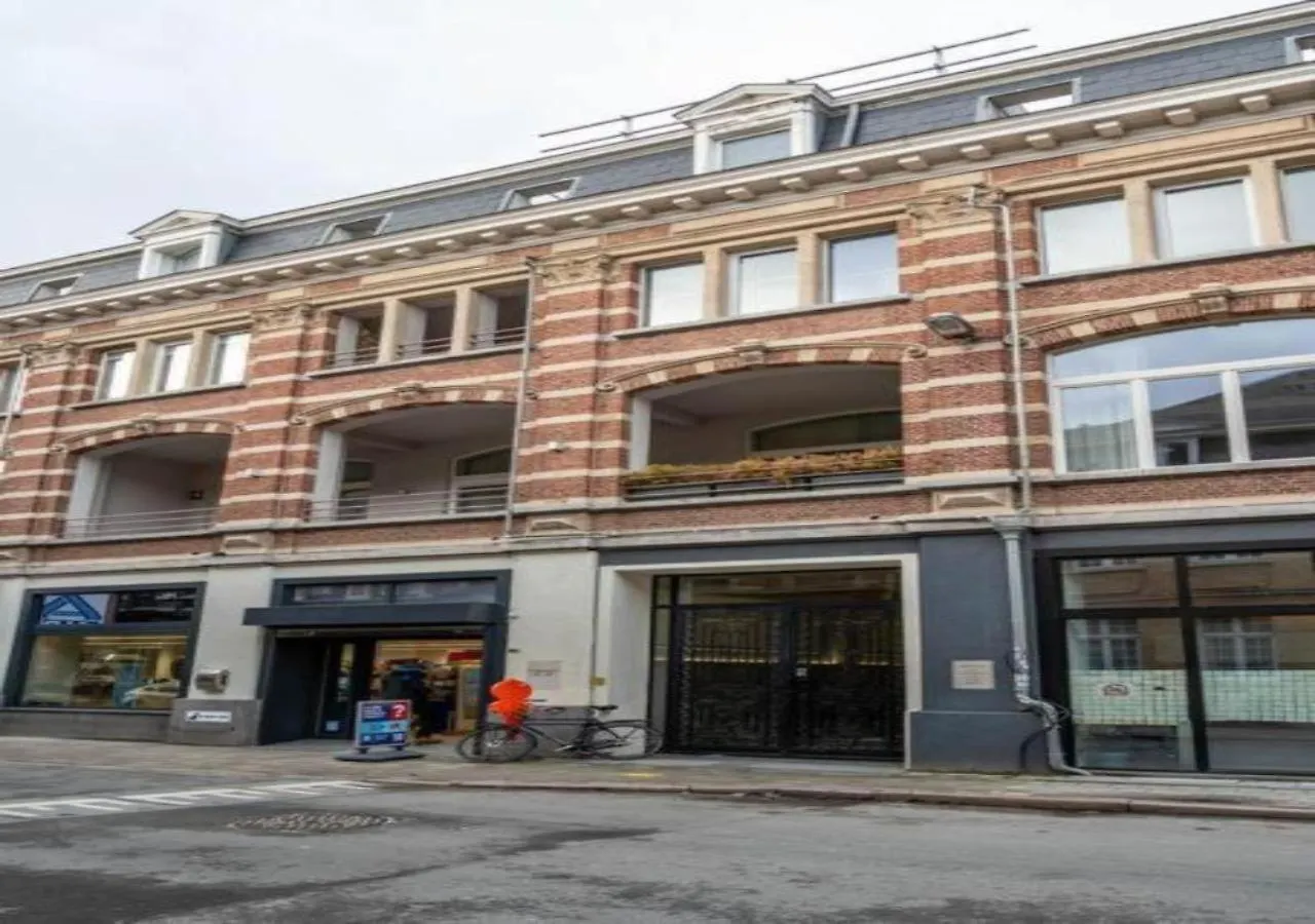 Urban Oasis With Free Parking Apartment Antwerp